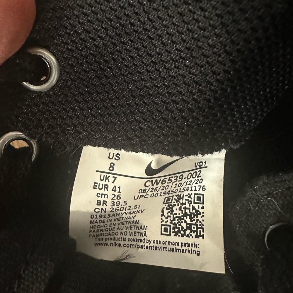 Nike Court Legacy Men's Black and White Sneakers - Picture 3 of 3